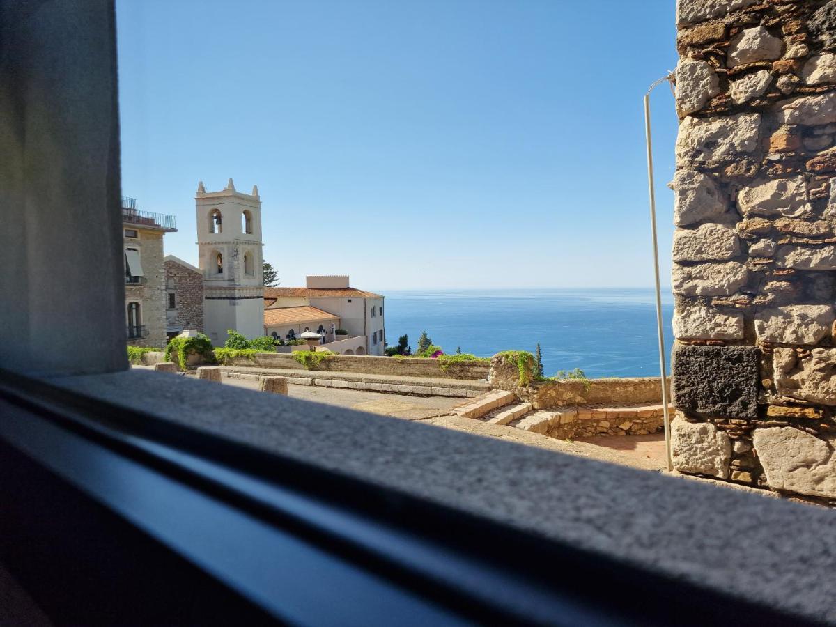 The White Domus Daire Taormina Dış mekan fotoğraf